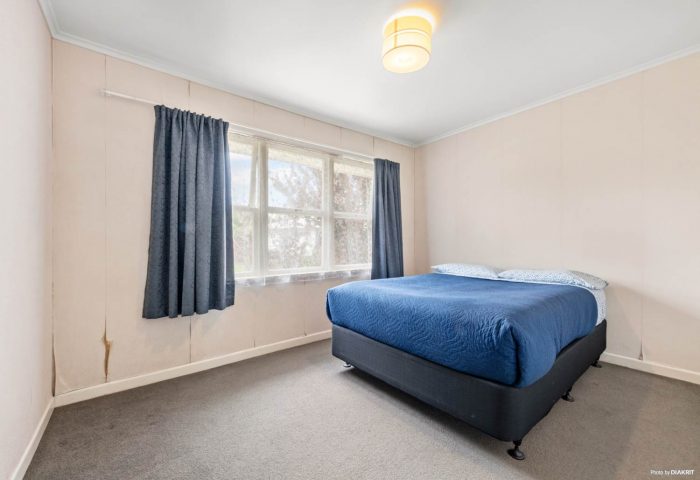 2/18 Sheehan Road, Te Atatu South, Waitakere City, Auckland, 0610, New Zealand