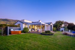 2 Highfield Grove, Richmond, Tasman, Nelson / Tasman, 7020, New Zealand