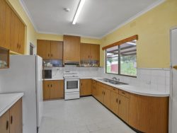 89 Trangmar St, Coleraine VIC 3315, Australia