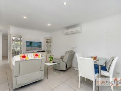 Unit 4/2 Waitangi St, Blackwall NSW 2256, Australia