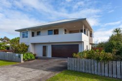 102 Saint Patricks Row, Whangamatā, Thames-Coromandel, Waikato, 3620, New Zealand