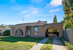 8 Williams St, Myrtleford VIC 3737, Australia