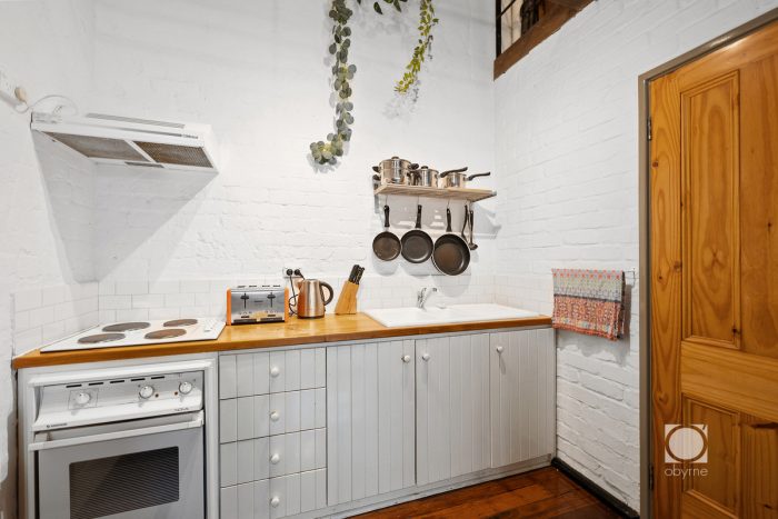 Unit 1/8 Josephson St, Fremantle WA 6160, Australia