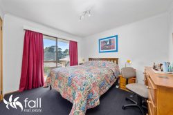 Unit 1/3 Anita Pl, Glenorchy TAS 7010, Australia