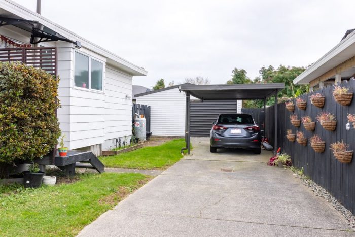 2/17 Trimdon Street, Randwick Park, Manukau City, Auckland, 2105, New Zealand