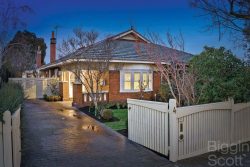 4 Findon Cres, Kew VIC 3101, Australia