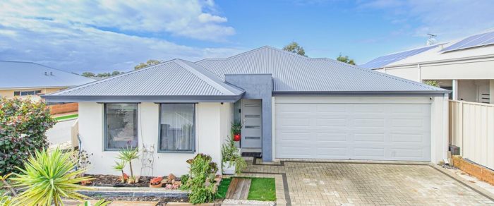 16 Pardillo Way, Caversham WA 6055, Australia