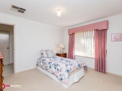 1 Standish Way, Woodvale WA 6026, Australia