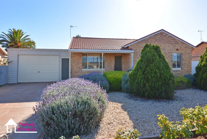 36 Jackson Ave, Whyalla Norrie SA 5608, Australia