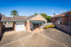 6/5 Randolph St, Harbour Walk, Merimbula NSW 2548, Australia