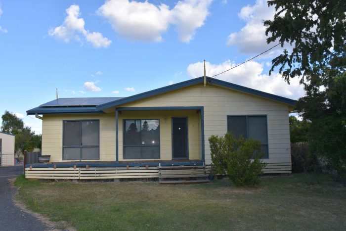 9 Seery Cl, Moree NSW 2400, Australia