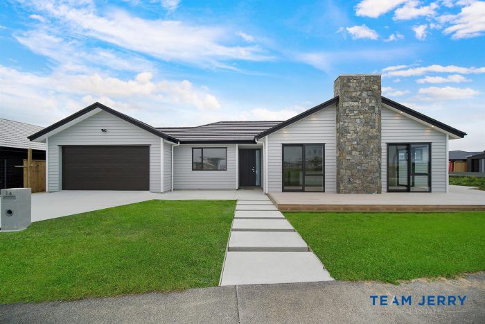 14 Utatoto Road, Clarks Beach, Franklin, Auckland, 2122, New Zealand