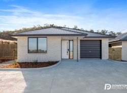 2/5 Fairmont La, Sorell TAS 7172, Australia