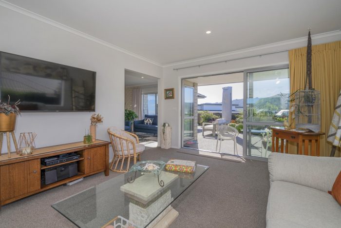 10 Roseberry Place, Whitianga, Thames-Coromandel, Waikato, 3510, New Zealand