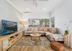 10 Barrenjoey Rd, Ettalong Beach NSW 2257, Australia