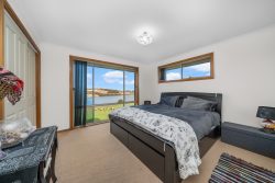 25 Brue Ct, Carlton River TAS 7173, Australia