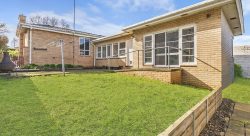 13 Carmichael St, Hamilton VIC 3300, Australia