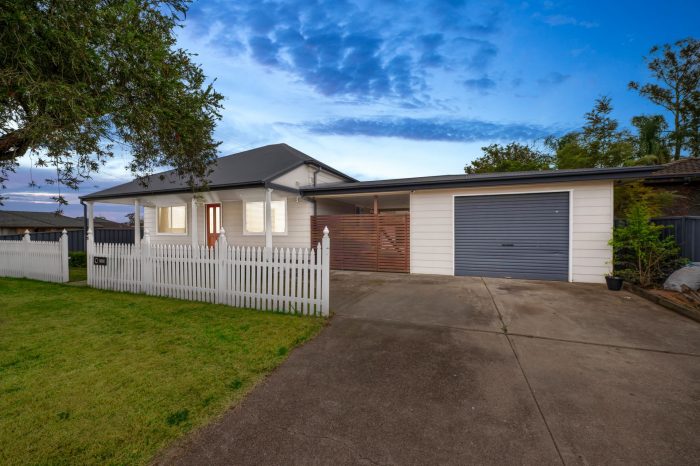 13 Trenchard St, Heddon Greta NSW 2321, Australia