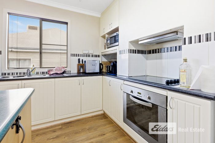 140 Wittenoom St, Collie WA 6225, Australia