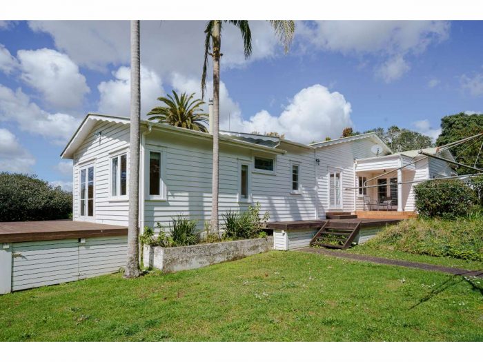 14 Mission Road, Kerikeri, Far North, Northland, 0230, New Zealand