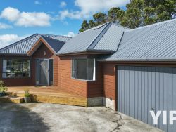 15B Kinapori Terrace, Newlands, Wellington, 6037, New Zealand