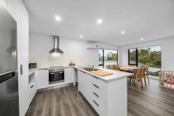 Unit 8/163 Branscombe Rd, Claremont TAS 7011, Australia