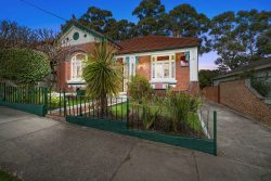 48 Hanks St, Ashbury NSW 2193, Australia