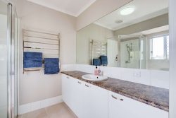 5 Kingfisher Cct, Wongaling Beach QLD 4852, Australia