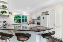 1 Mary Ct, Croydon North VIC 3136, Australia