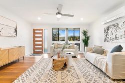 5 McManus Cl, Umina Beach NSW 2257, Australia