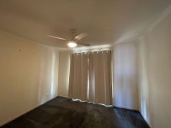 Unit 4/460 Parnall St, Lavington NSW 2641, Australia