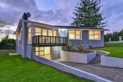 171 Coxhead Road, Wattle Downs, Manukau City, Auckland, 2103, New Zealand