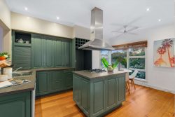 Unit 3/4-6 Thomas St, Box Hill South VIC 3128, Australia