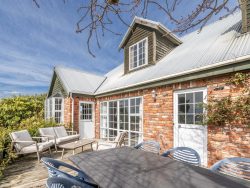 190 Rocks Highway, Riverton, Southland, 9822, New Zealand