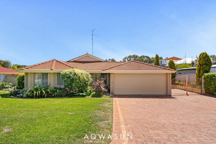 19 Karunjie Rd, Golden Bay WA 6174, Australia