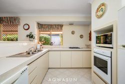 19 Karunjie Rd, Golden Bay WA 6174, Australia