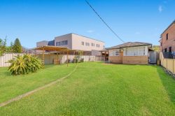 8 Martin St, Roselands NSW 2196, Australia