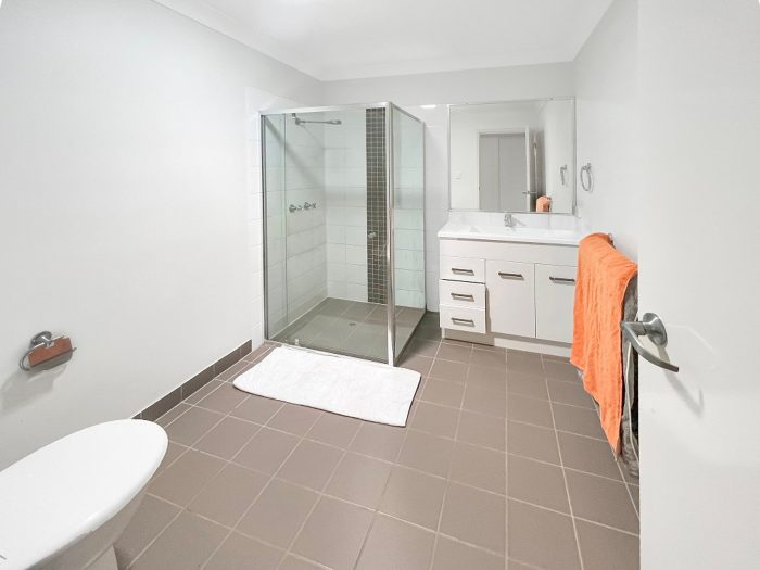 Unit 9/67 Smiths Rd, Goodna QLD 4300, Australia