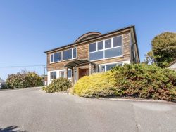 2 David Street, Riverton, Southland, 9822, New Zealand