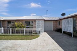 Unit 2/2 Wentford St, Mackay QLD 4740, Australia