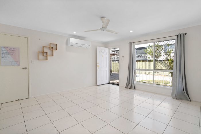 Unit 2/2 Wentford St, Mackay QLD 4740, Australia