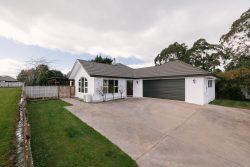 39 Parnell Heights, Kelvin Grove, Palmerston North, Manawatu / Whanganui, 4414, New Zealand