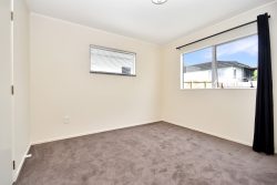 25A West Harbour Drive, West Harbour, Waitakere City, Auckland, 0618, New Zealand