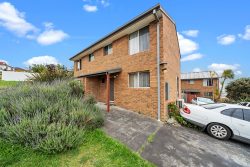 Unit 2/105 Amy St, West Moonah TAS 7009, Australia