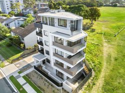 2-4/3 Wandella Road Miranda NSW 2228, Australia