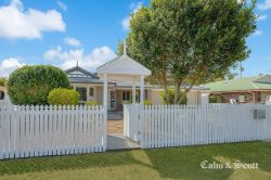 20 Walton Pl Brighton QLD 4017, Australia