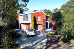 1 Castlereagh Ct Lenah Valley TAS 7008, Australia