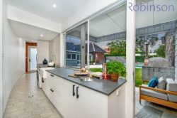 43 Gordon Ave, Hamilton NSW 2303, Australia