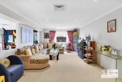 69 Kentwell Cres Stanhope Gardens NSW 2768, Australia