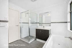 15 Kitcher Parade, McKail WA 6330, Australia